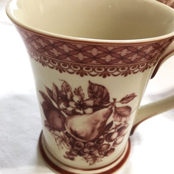 Harry and David vintage Fruit Pattern Coffee Mugs set/2 - Picture 5 of 8